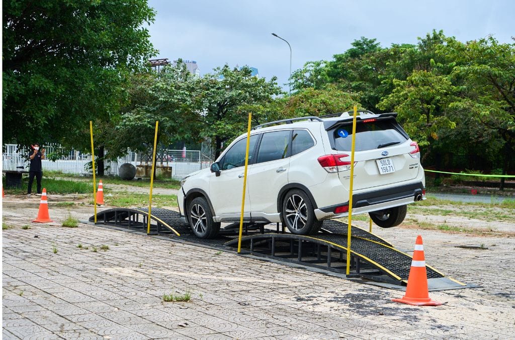 Xe-Subaru-tai-SATD